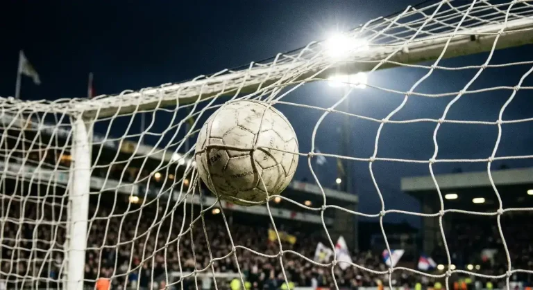 Mbappé, Messi et un record vieux comme la légende